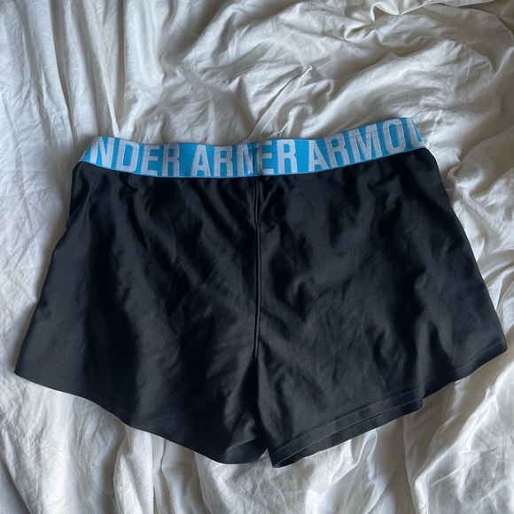 Under Armour shorts - Picture 3 of 3